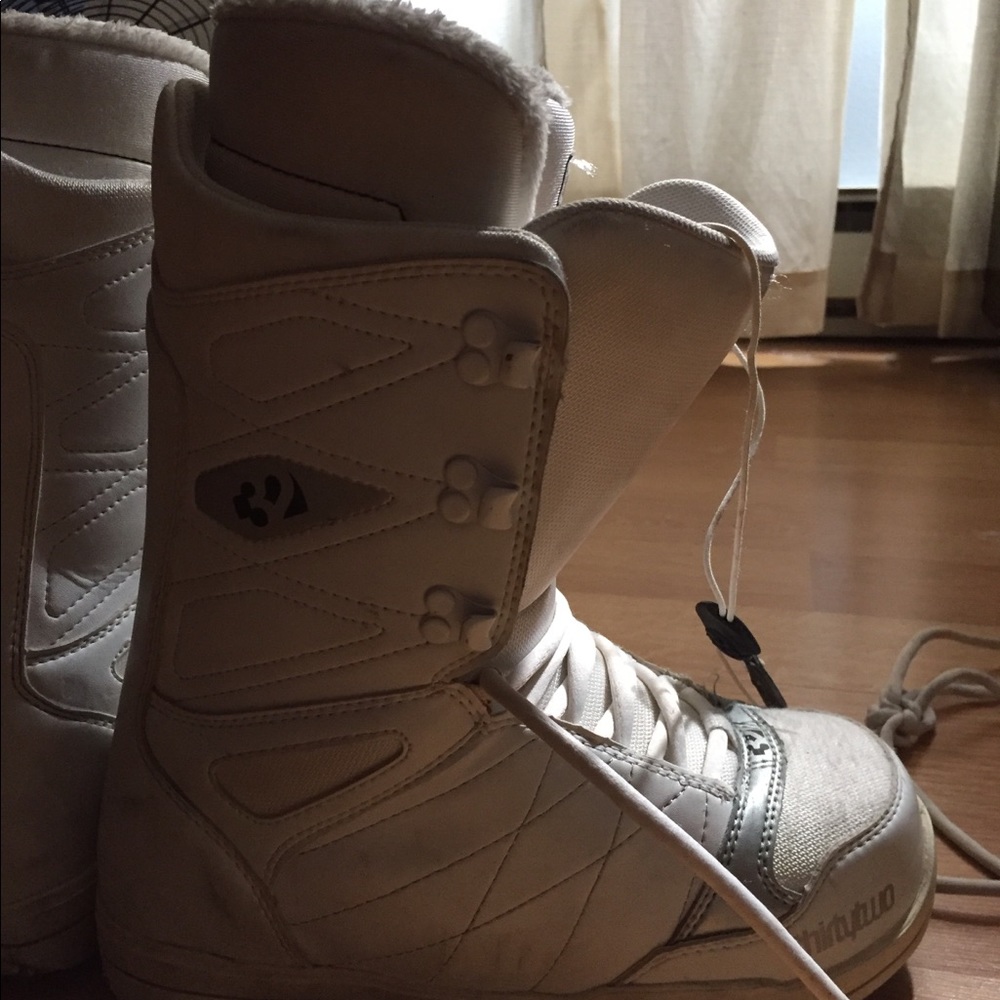 Thirty Two Snowboarding boots